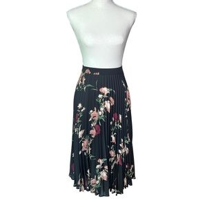 Vince Camuto Pleated Black Floral Midi Skirt